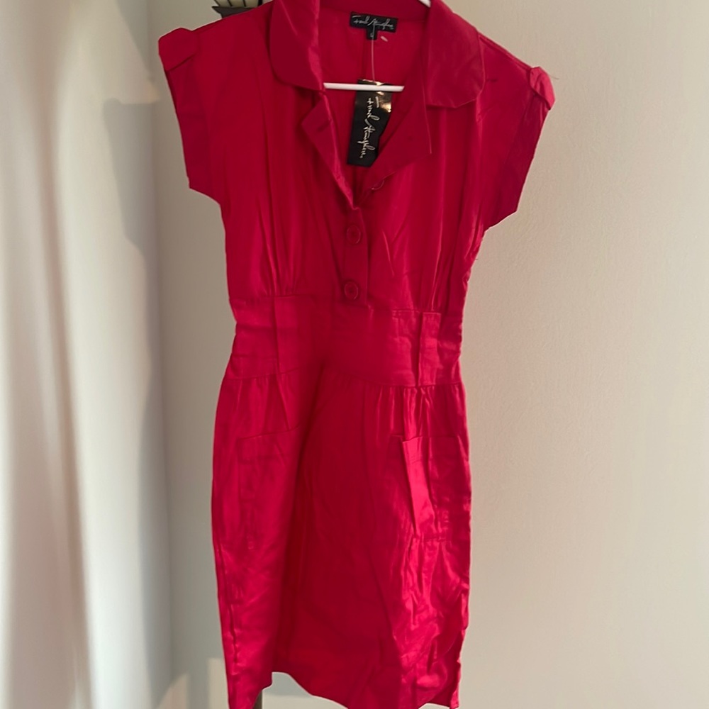 L red shift dress with front pockets.